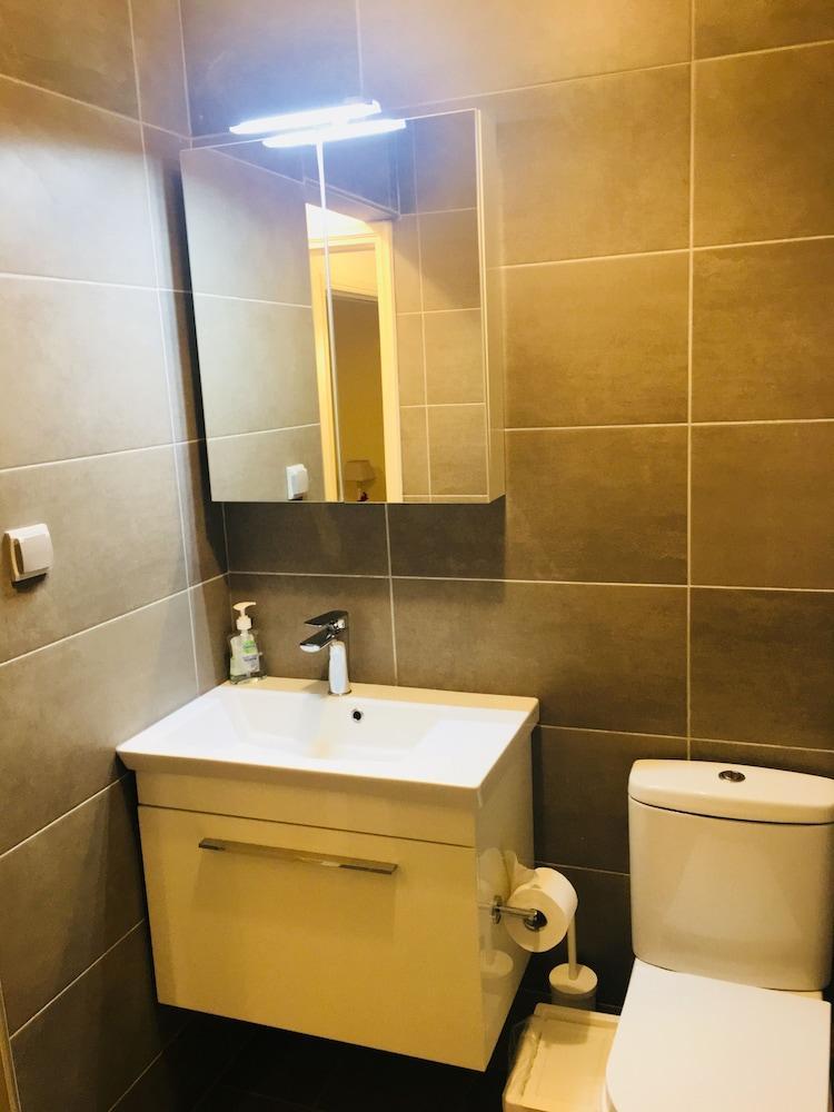 Top Sightseeing 3Rd Floor Studio On A Paved Road! Athens Exterior photo
